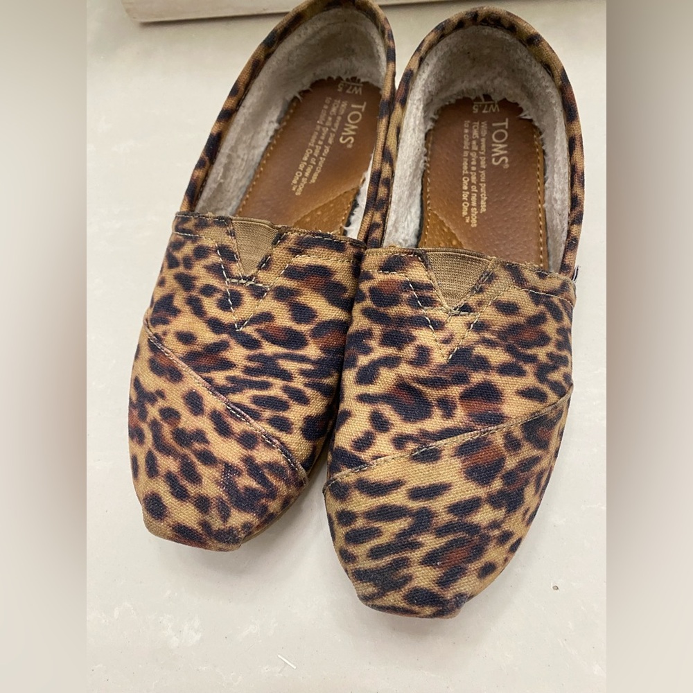 TOMS Animal Print Alpargata Plus Canvas Slip-Ons Faux Fur Lined Size‎ 7.5